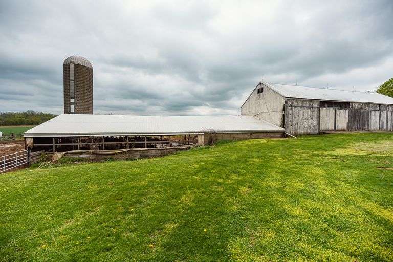 Iconic Dover Ohio 176.5 Acre Farm