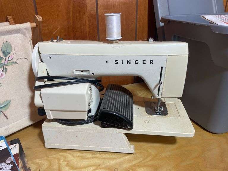 Singer sewing machine, sewing basket and tote with sewing, stitching, crocheting and more