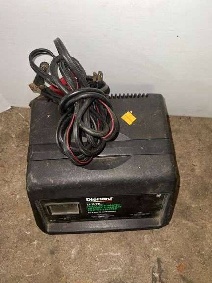 Die Hard Full Automatic Battery Charger and Engine Starter (For 6 & 12 Volt Batteries)