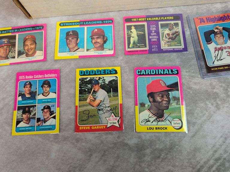 1975 Topps baseball starter set over 500 cards, no duplicates, sorted by teams