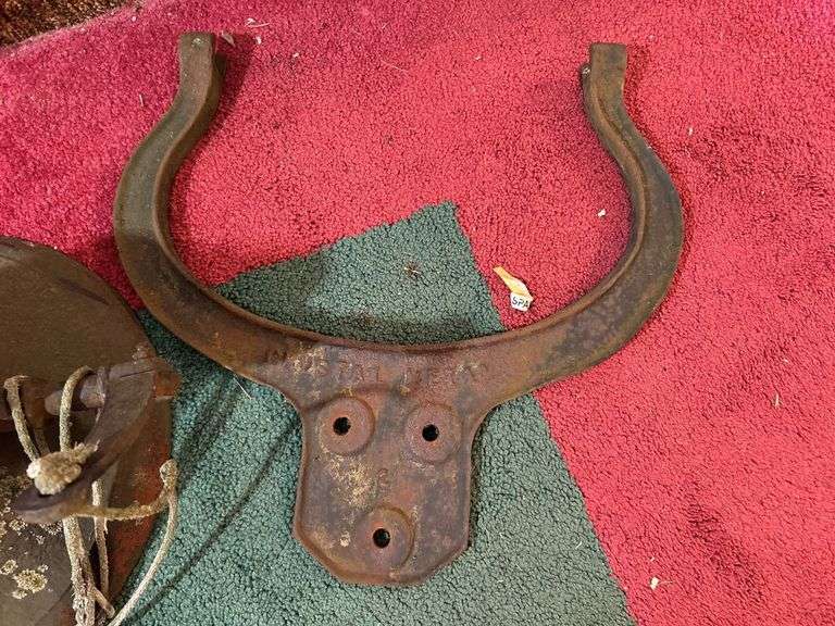 Crystal metal cast iron dinner bell w/  hanger