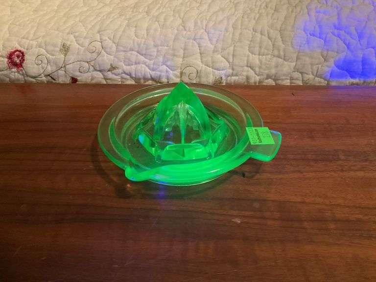 Vintage Uranium Glass Juicer