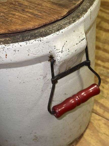 4 Gallon Stoneware Crock