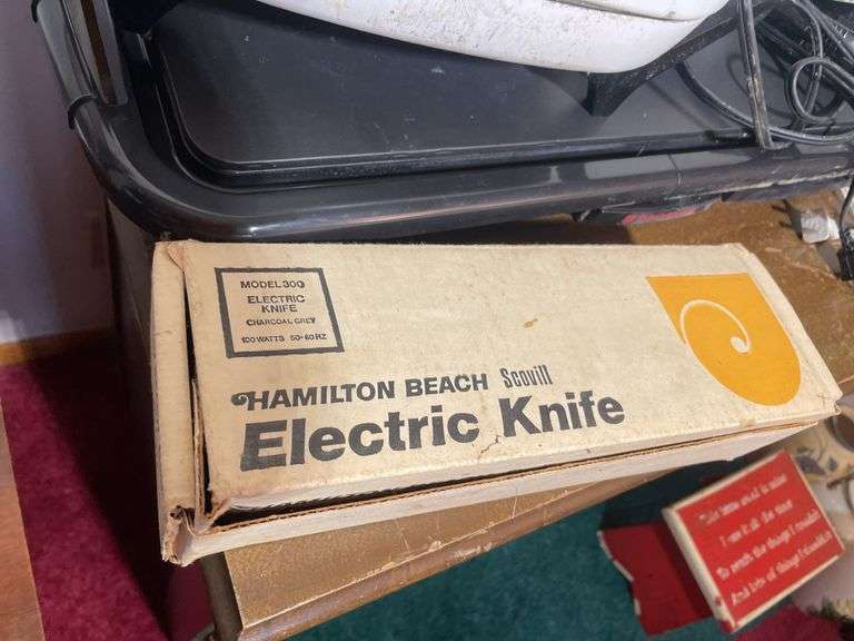 Hamilton beach electric knife, west bend and toastmaster skillets, Tupperware bowl, iron, hand mixer