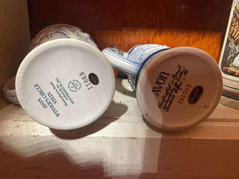 (4) German steins