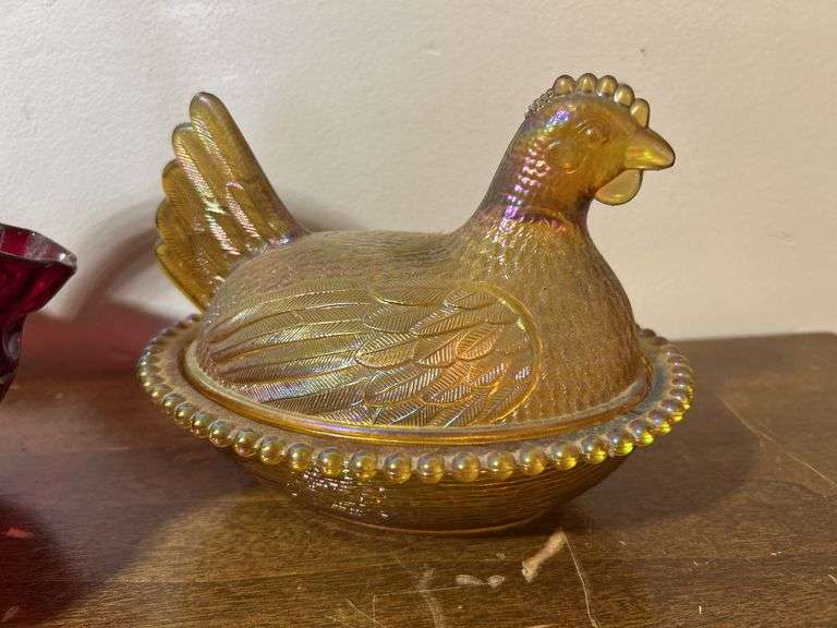 Fenton bear, basket, dish and (2) hen on a nests