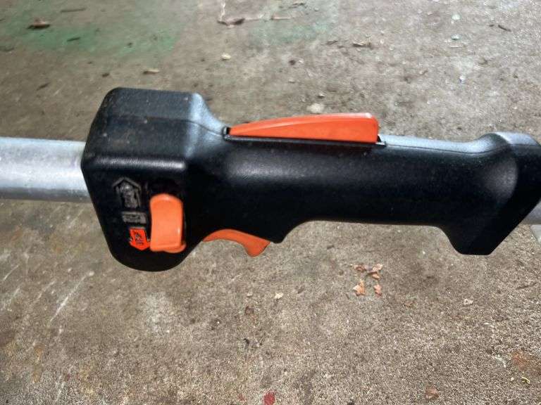 Stihl FS 72 Weedeater