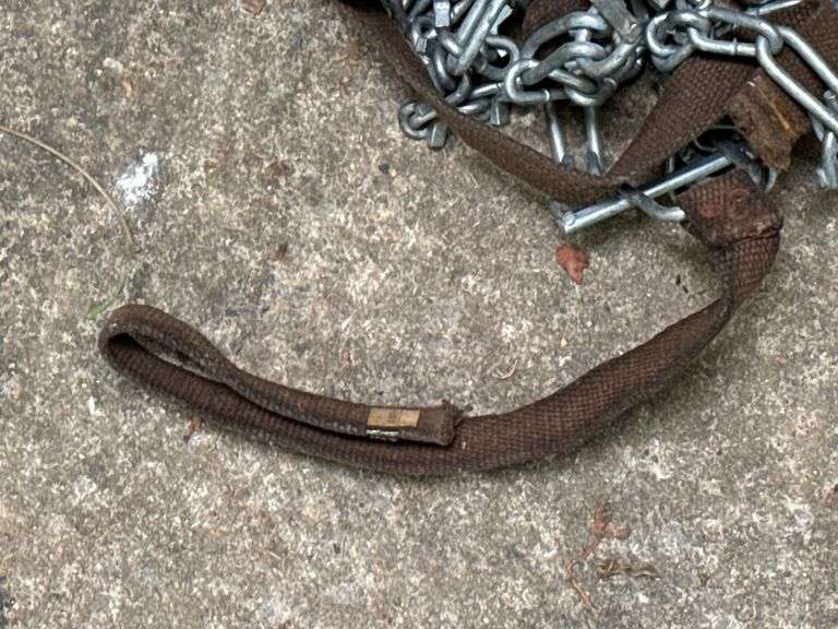 Tire Chains w/ Carrying Sack