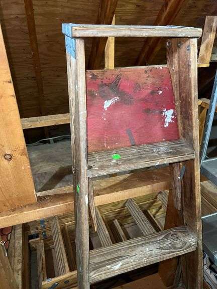 4ft Wooden Ladder