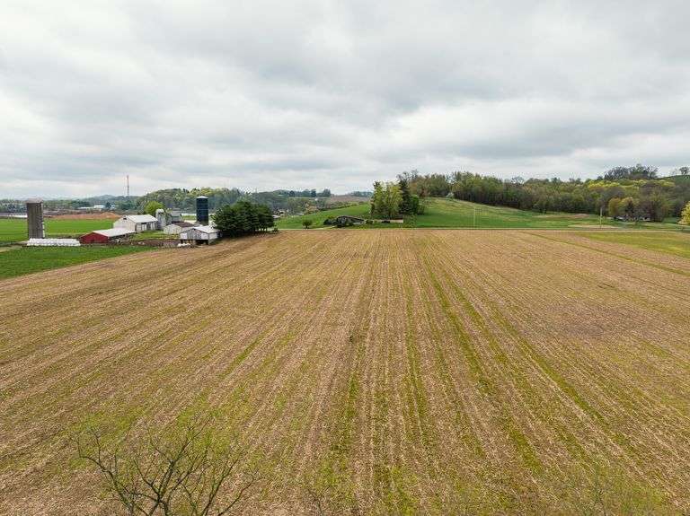 Iconic Dover Ohio 176.5 Acre Farm