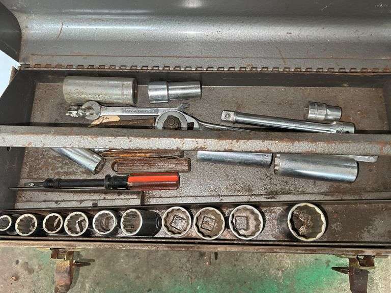 Craftsman Silver Metal Toolbox w/ Contents