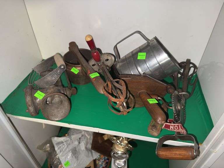 Vintage Kitchen Items