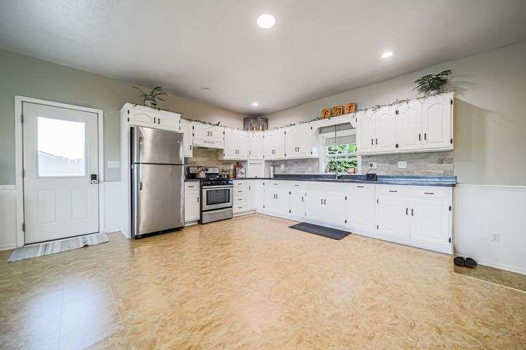 Kidron Home SOLD $593,000