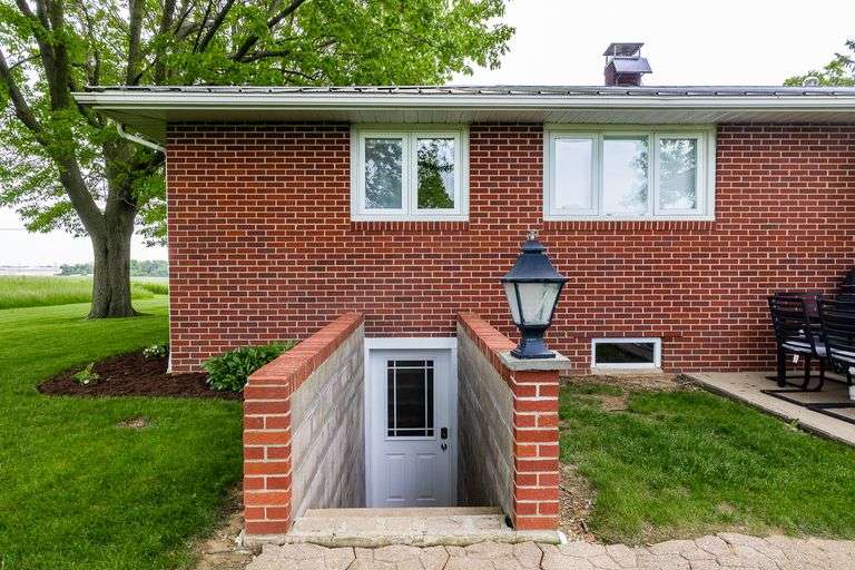 Kidron Home SOLD $593,000