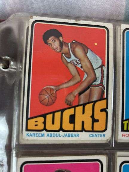 (225+) 1972-73 Topps Basketball Partial Set - with Stars & Hall of Famers