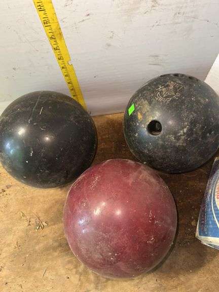 4 Bowling Balls and Bowling Pins