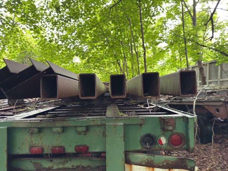 40 ft flat bed trailer sells as is