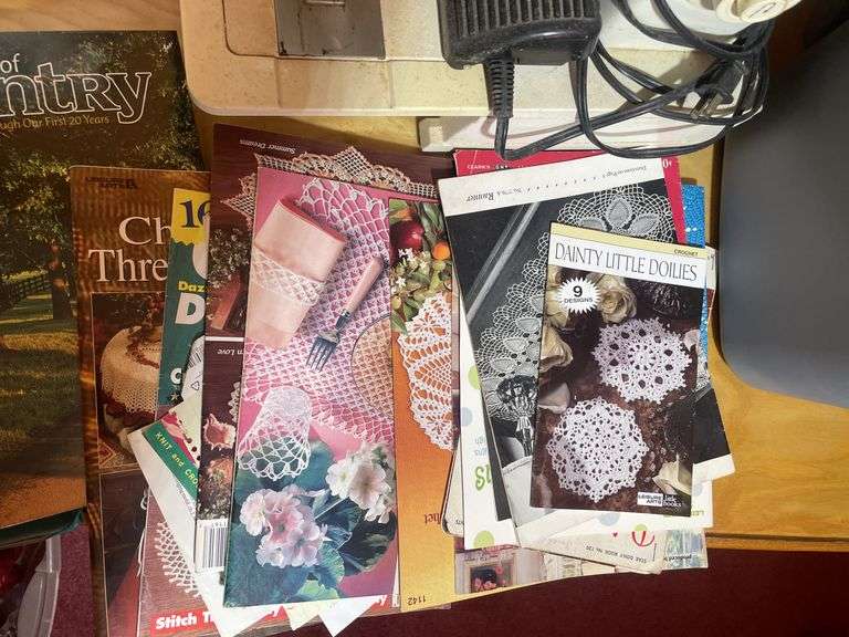 Singer sewing machine, sewing basket and tote with sewing, stitching, crocheting and more