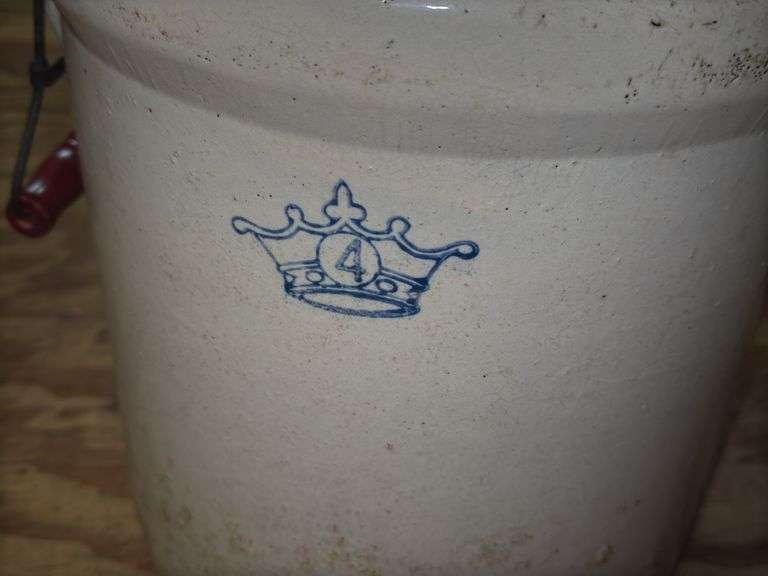 4 Gallon Stoneware Crock