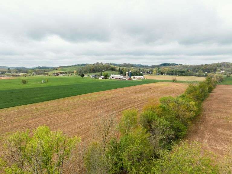 Iconic Dover Ohio 176.5 Acre Farm
