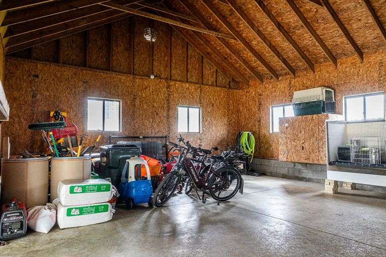 Kidron Home SOLD $593,000