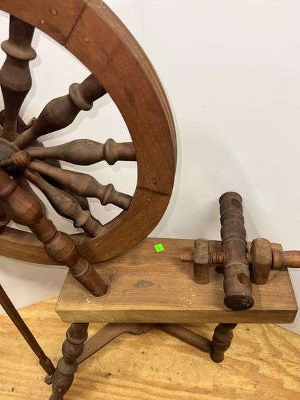 Vintage Wooden Spinning Wheel