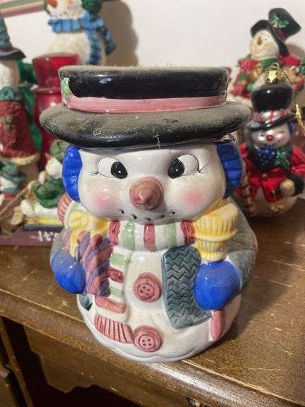(2) boxes of mostly Christmas figurines & decorations - mostly snowmen