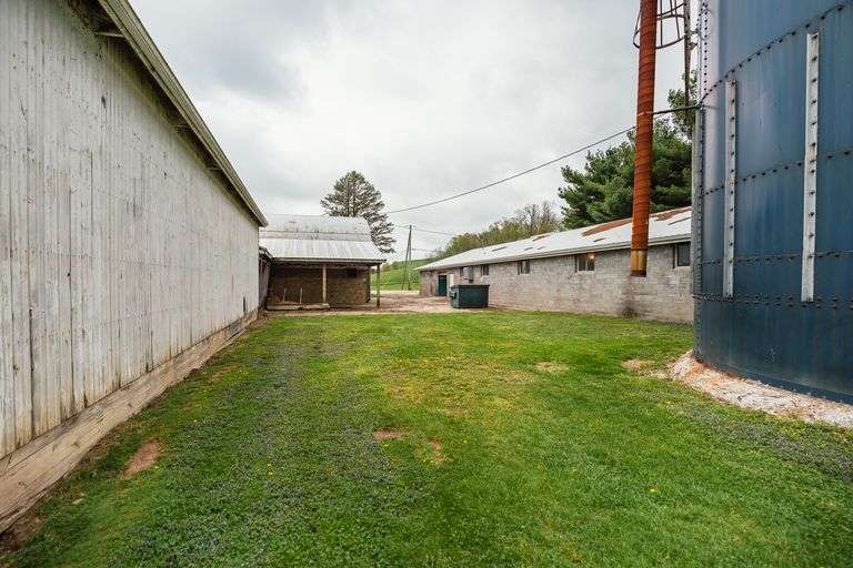 Iconic Dover Ohio 176.5 Acre Farm