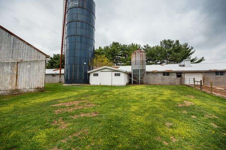 Iconic Dover Ohio 176.5 Acre Farm