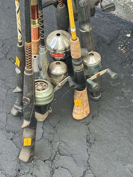 (7) Fishing Poles