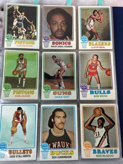 (225+) 1973-74 Topps Basketball Partial Set -