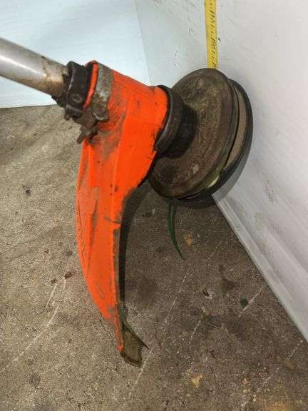 Stihl FS 72 Weedeater