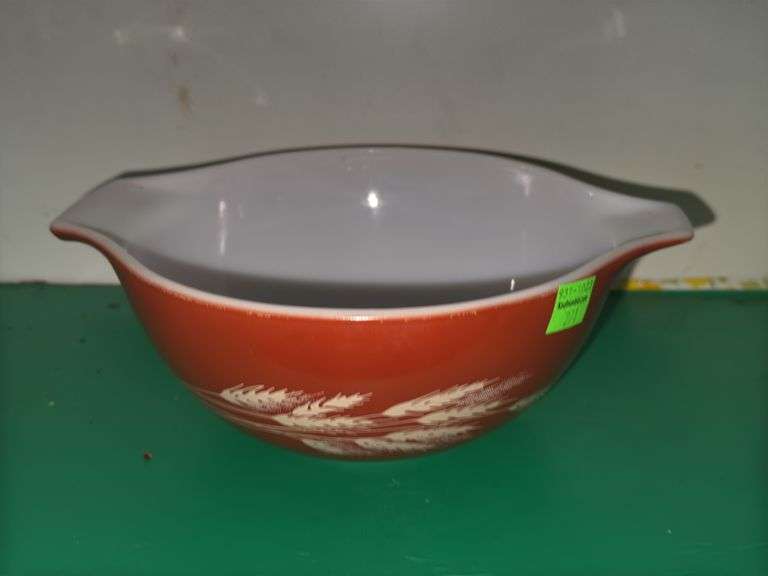 Vintage Pyrex Mixing Bowl
