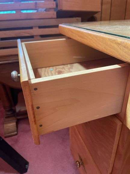Wooden kneehole desk w/ glass top - 48x22x29
