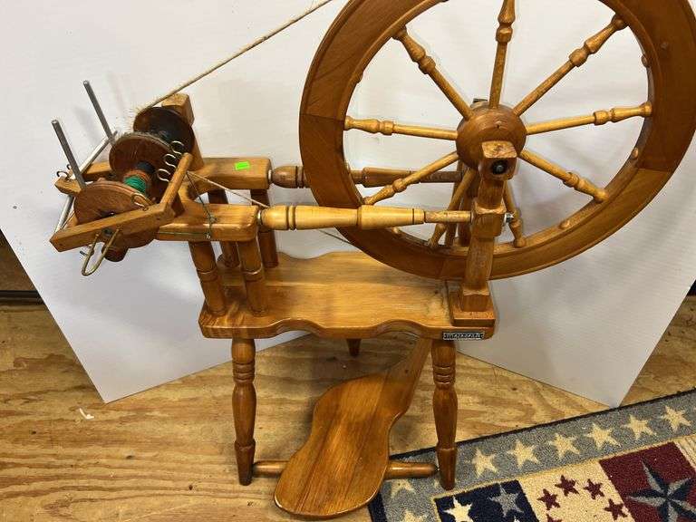 Vintage Wooden Spinning Wheel