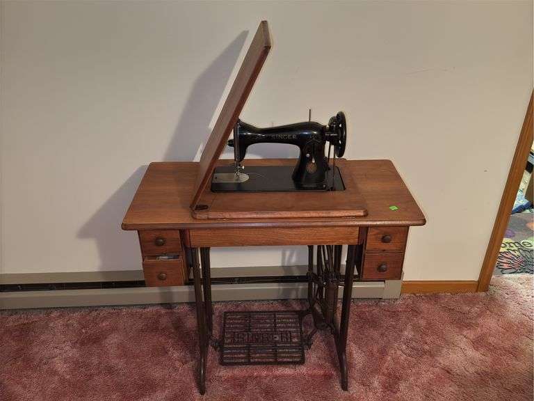 Vintage Singer Sewing Machine Desk