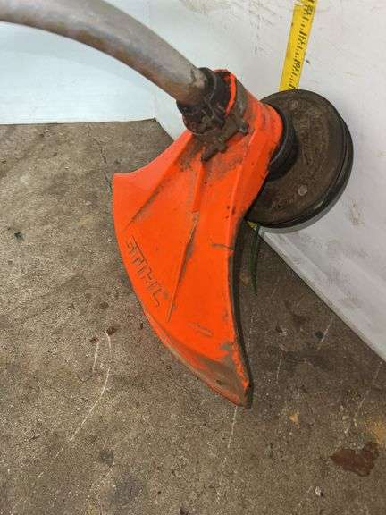 Stihl FS 72 Weedeater