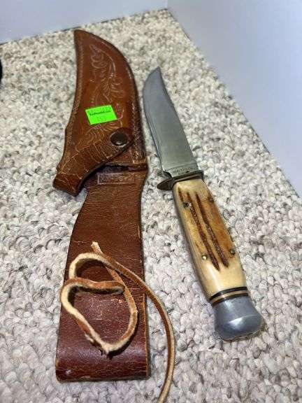 (3) Buck Knives