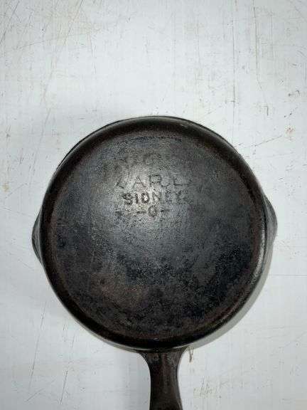 Wagner Ware Cast Iron Skillet