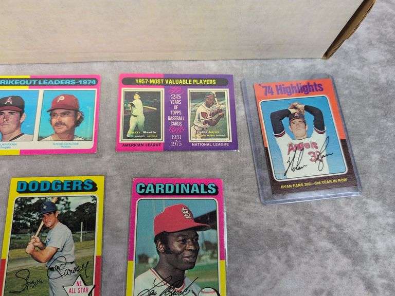 1975 Topps baseball starter set over 500 cards, no duplicates, sorted by teams