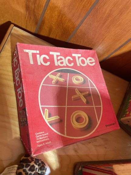 Fisher-price play family farm & school, tic-tac-toe game, dominoes & misc.