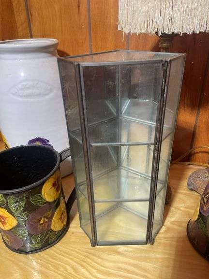 Large lot of decor including candleholder, (2) matching lamps, jug, small display case & more