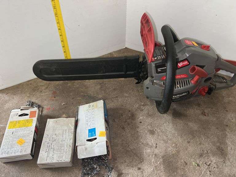 Earthquake Viper CS38 Chainsaw w/ Spare Blades