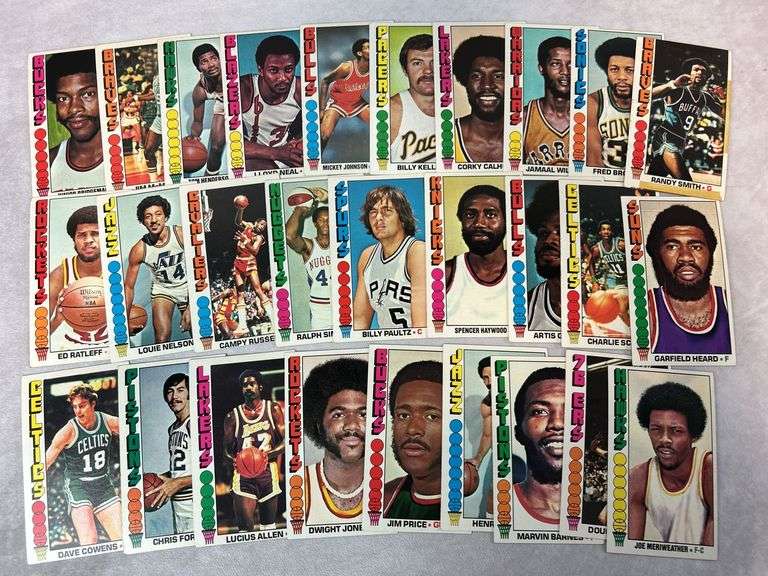 (275+) 1976-77 Topps Basketball Cards with Duplicates