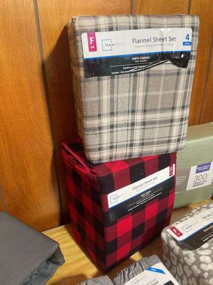 Mostly new Sheet sets & pillow cases