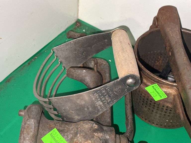 Vintage Kitchen Items