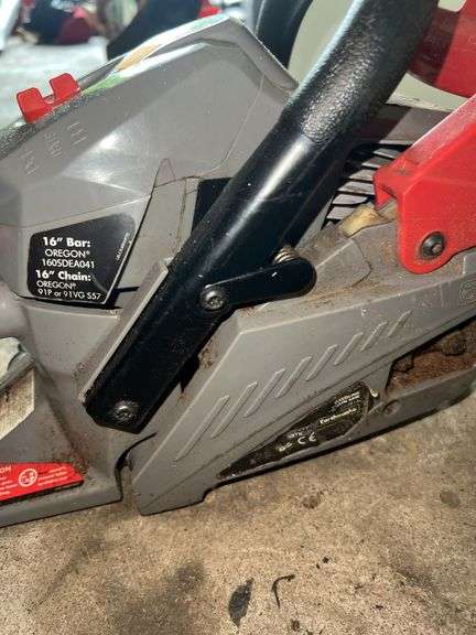 Earthquake Viper CS38 Chainsaw w/ Spare Blades