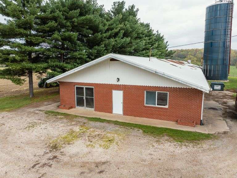 Iconic Dover Ohio 176.5 Acre Farm
