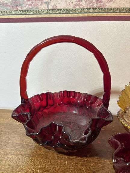 Fenton bear, basket, dish and (2) hen on a nests