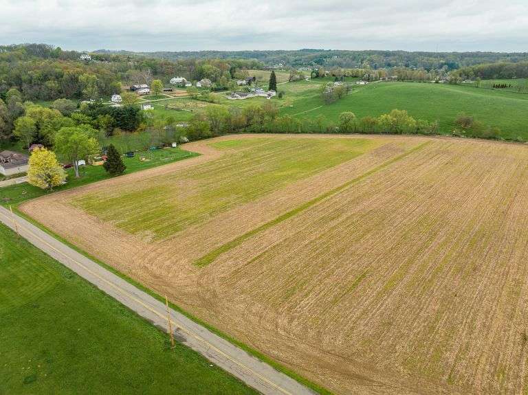 Iconic Dover Ohio 176.5 Acre Farm